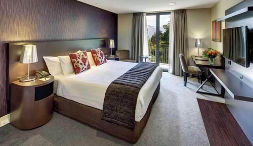 Deluxe Room With Lake View