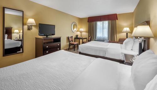 Standard Room, 2 Queen Beds, Non Smoking