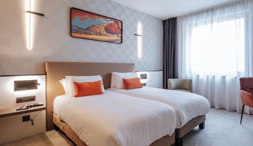 Classic Room, 2 Twin Beds (Citadel View)