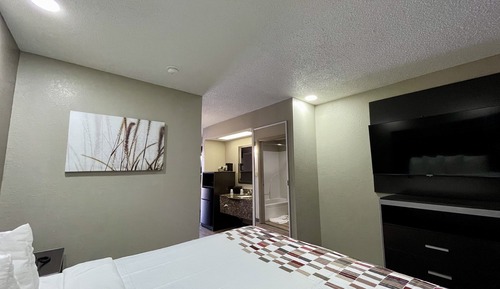 Superior Room, 1 King Bed, Accessible, Non Smoking