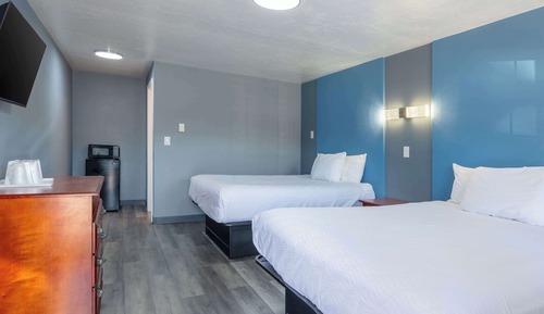 Room, 2 Queen Beds