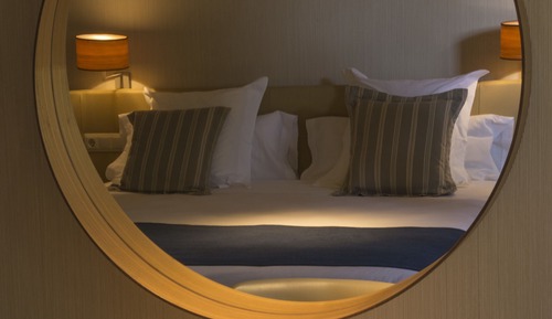 Deluxe Room, Terrace, Garden View