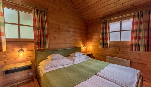Standard 1-bedroom chalet with sauna