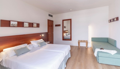 Superior Triple Room