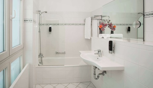Comfort Room, 1 Twin Bed