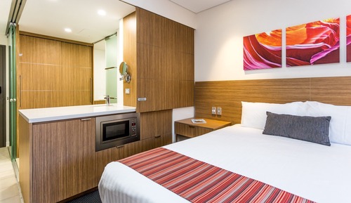 Executive Room, 1 Queen Bed (Executive Queen)