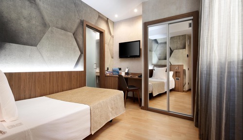 Single Room