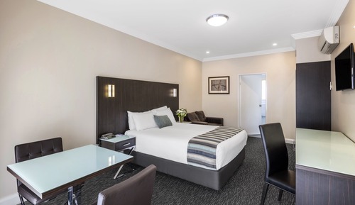 Superior Room, 1 Queen Bed
