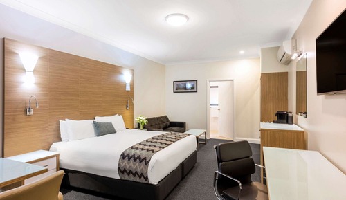 Privilege, Room, 1 King Bed