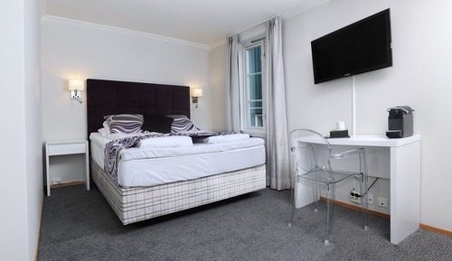 Junior Studio Suite