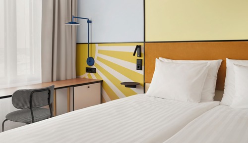 Standard Twin Room