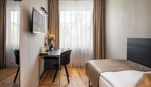 Standard Single Room