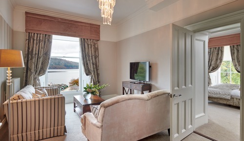 Signature Suite with Lake View