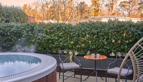 Club Room, Hot Tub (on the Terrace)