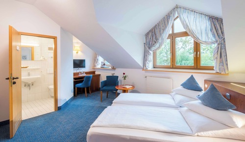 Economy Room, 2 Twin Beds