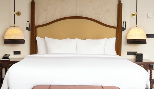 Junior Suite, 1 King Bed