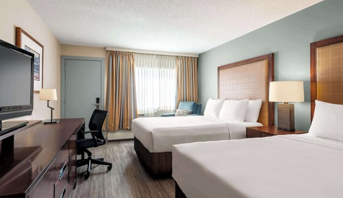 Room, 2 Queen Beds, Accessible, Non Smoking (Mobility)