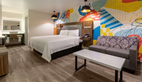 Room, 1 King Bed, Non Smoking