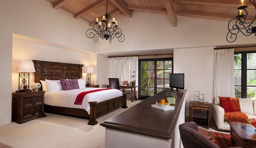 Suite, 1 King Bed (Olive Grove)