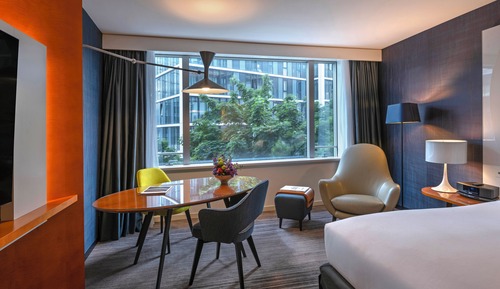 Premium Room, 1 King Bed