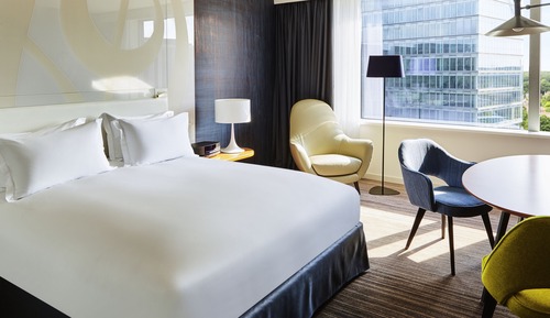 Luxury Room, 1 King Bed