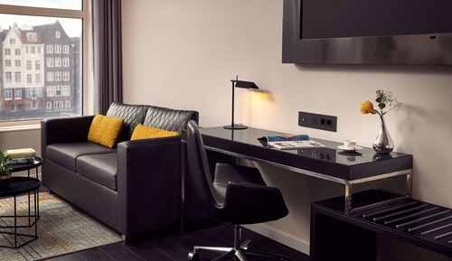 Junior Suite, 1 King Bed