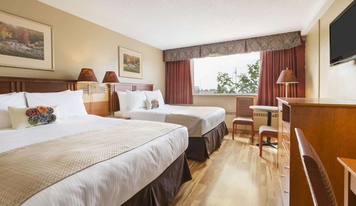 Room, 2 Queen Beds, Non Smoking