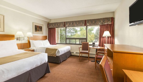 Room, 2 Queen Beds, Smoking