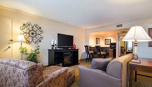 Suite, 1 King Bed, Non Smoking