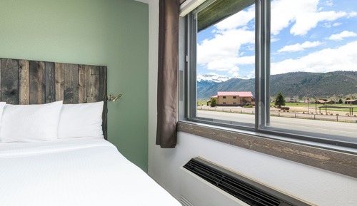 Premium Room, 1 King Bed, Non Smoking