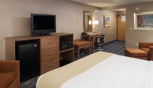Standard Room, 1 King Bed