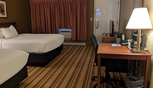 Room, 2 Queen Beds, Non Smoking (Exterior Access)