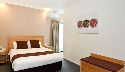 Standard Apartment, Multiple Beds, Non Smoking, Kitchenette (Living Room)