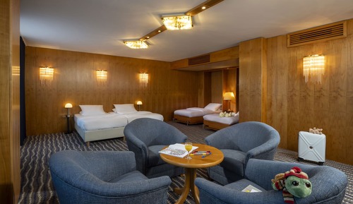 Superior Family Room
