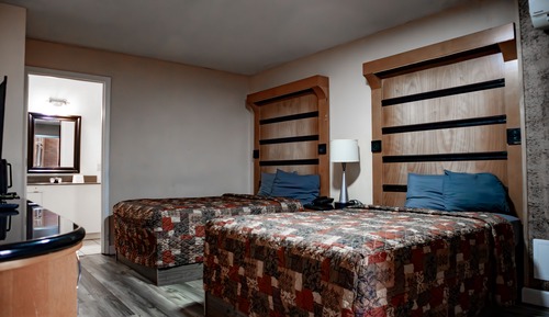 Basic Room, 2 Double Beds