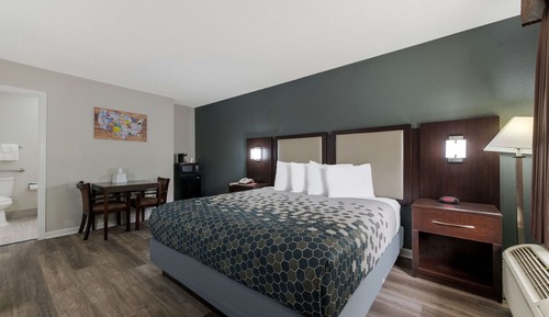 Room, 1 King Bed, Accessible, Non Smoking
