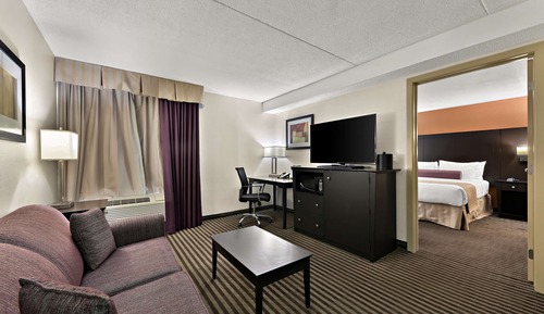 Suite, 1 King Bed, Non Smoking, Refrigerator & Microwave