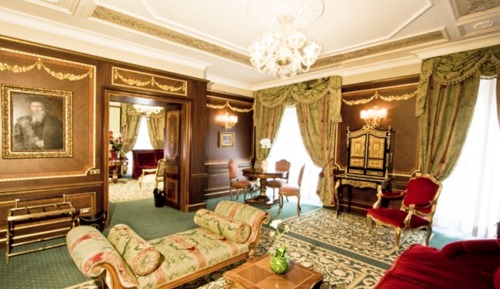 Imperial Suite