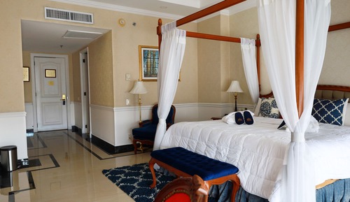 Junior Suite, 1 King Bed, Zocalo View