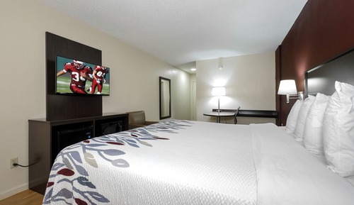 Superior Room, 1 King Bed (Smoke Free)
