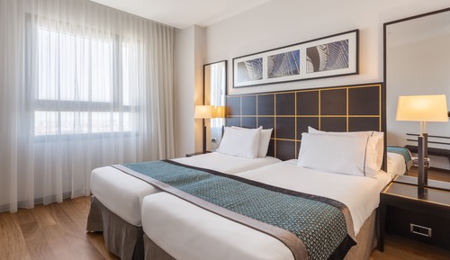 Triple Room, City View