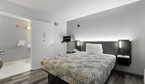 Standard Room, 1 Double Bed, Accessible, Non Smoking