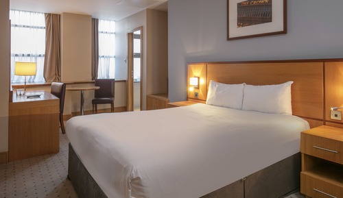 Standard Room, 1 Double Bed, Accessible, Non Smoking (Walk-in Shower)