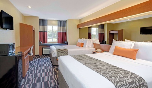 Standard Room, 2 Queen Beds, Accessible