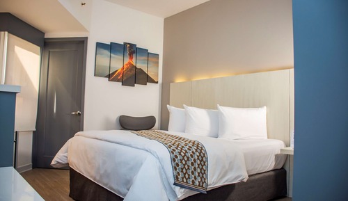 Superior Room, 1 King Bed, Non Smoking