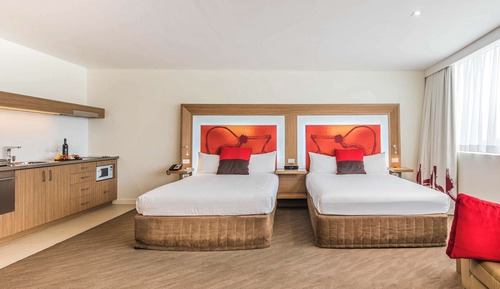 Deluxe Suite, 2 Queen Beds