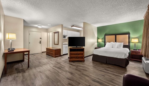 Suite, 1 Queen Bed, Accessible, Non Smoking