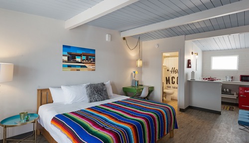 Design Room, 1 King Bed, Kitchenette