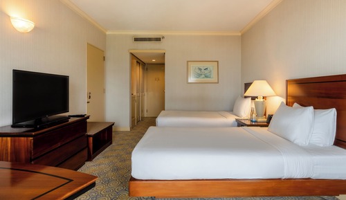 Hilton, Executive Twin Room