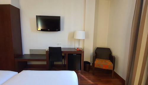Double Room Single Use, Multiple Beds